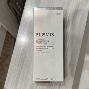 ELEMIS Dynamic Resurfacing Facial Wash - Cream